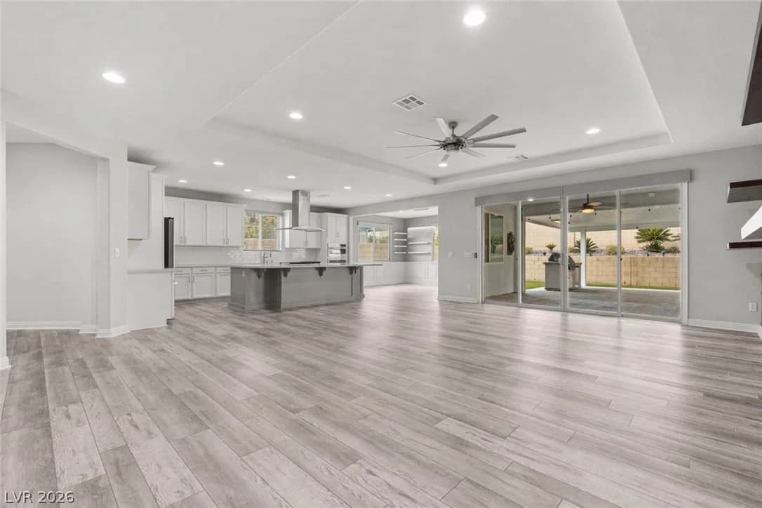 5927 Villa Loma Street
