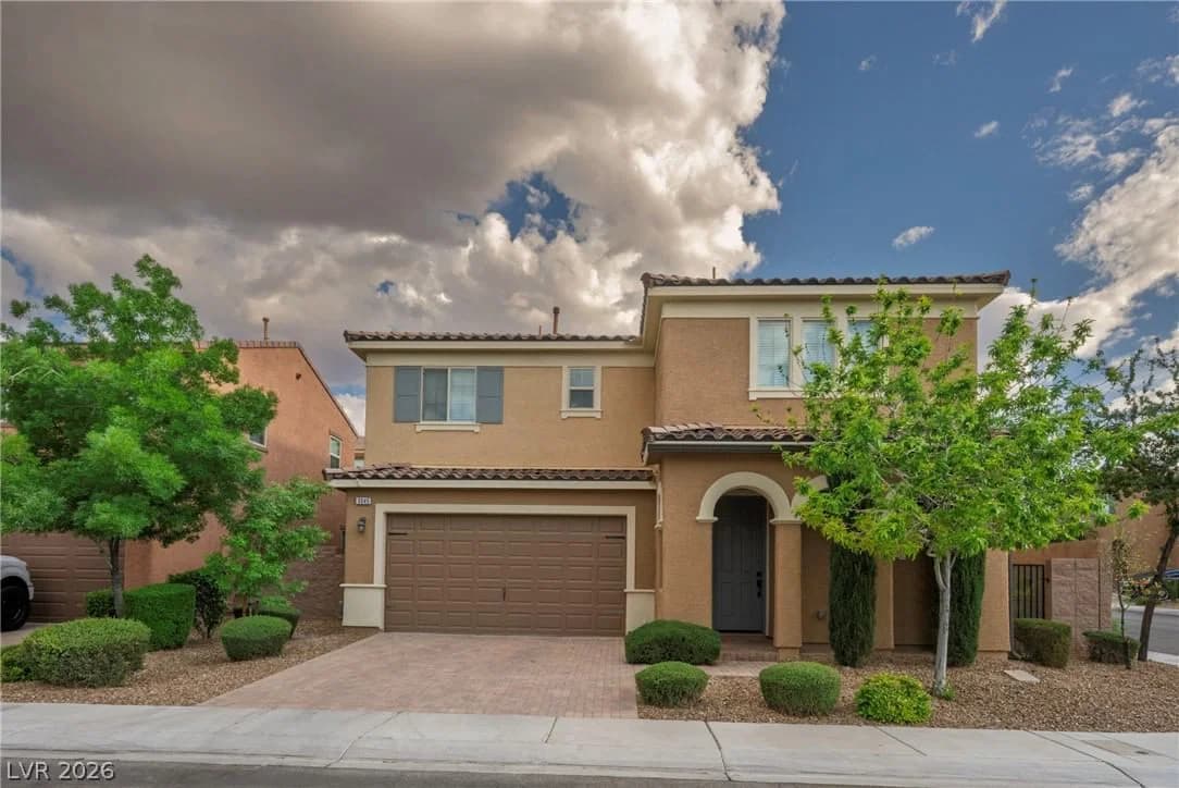3045 Quiet Creek Avenue photo 2