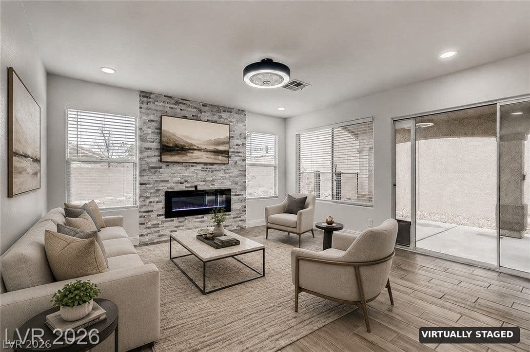 1601 Vespertina Court photo 3