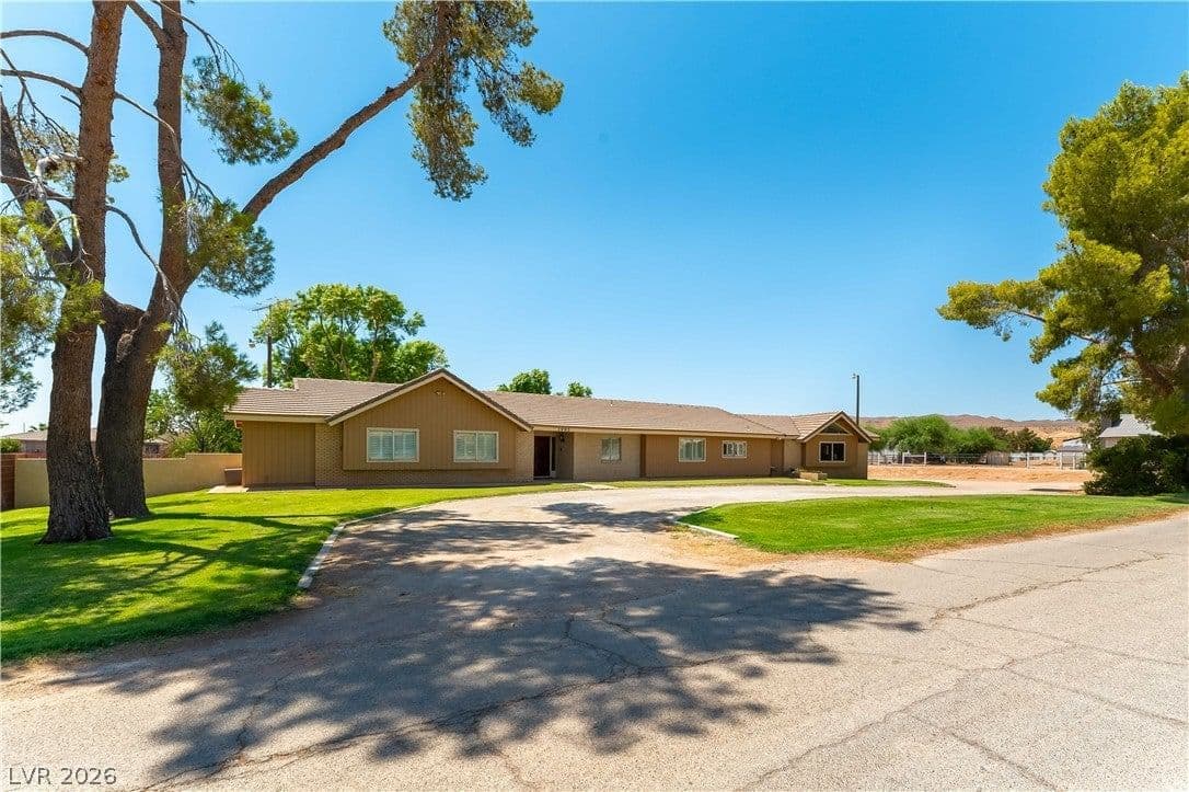 1985 Gubler Avenue photo 2