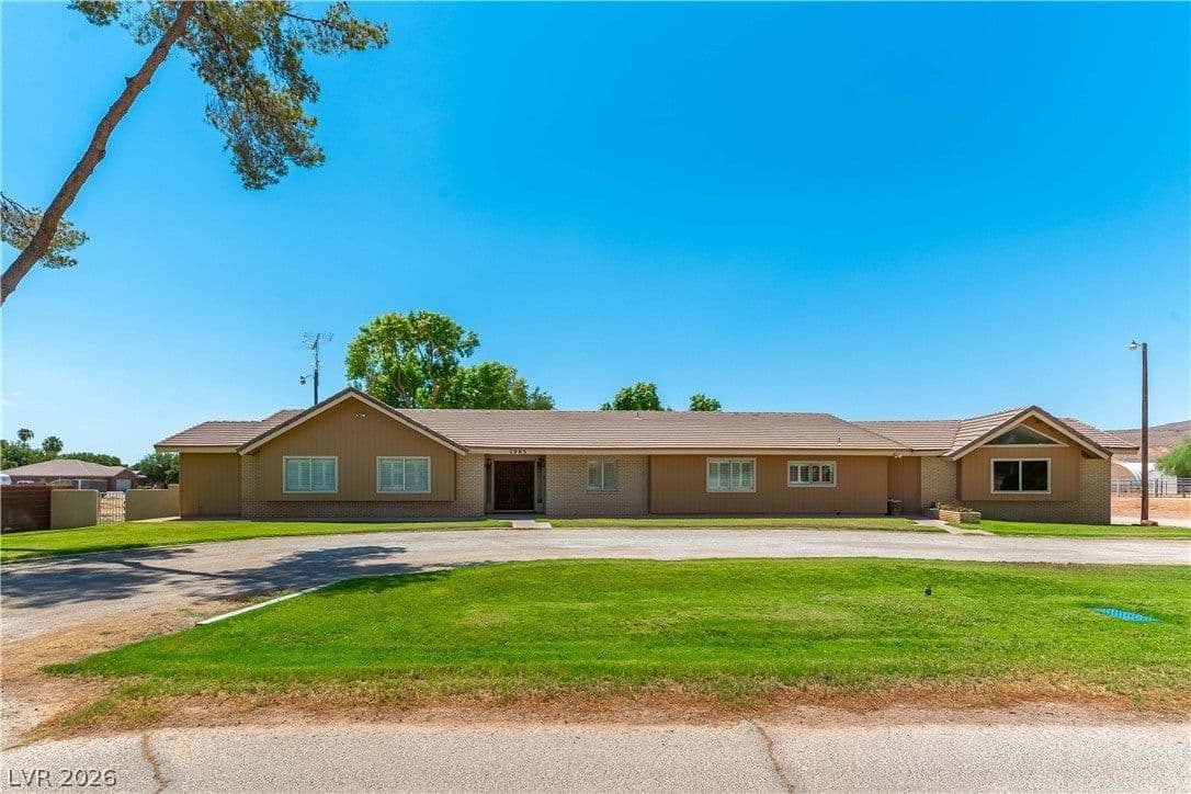 1985 Gubler Avenue