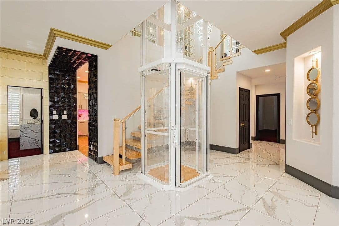 9498 Malasana Court