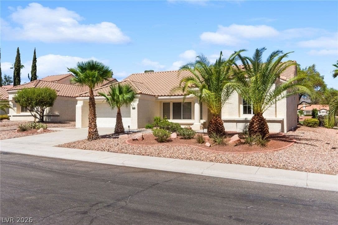 2641 Legend Drive photo 5