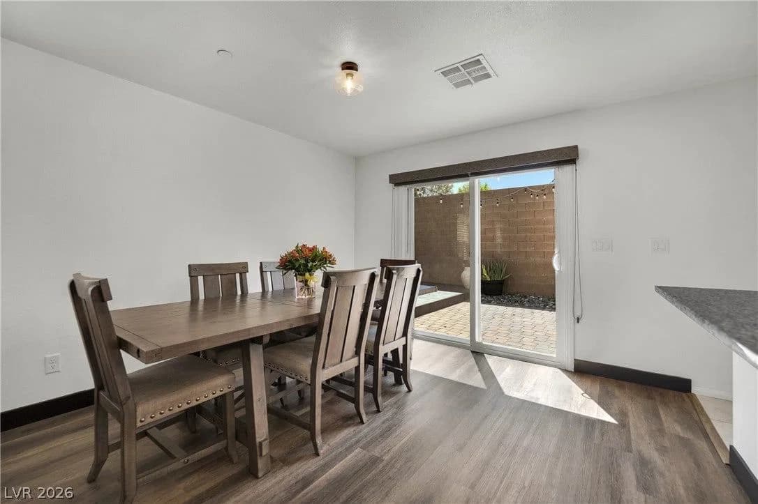 2819 Falling Mist Street photo 5