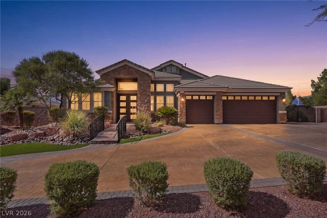 8420 Cedar Mill Falls Court photo 4