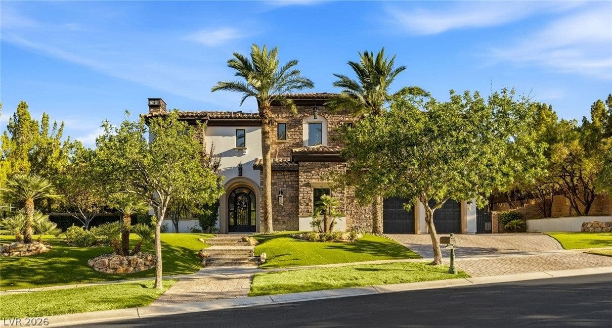 25 Pebble Dunes Court photo 2