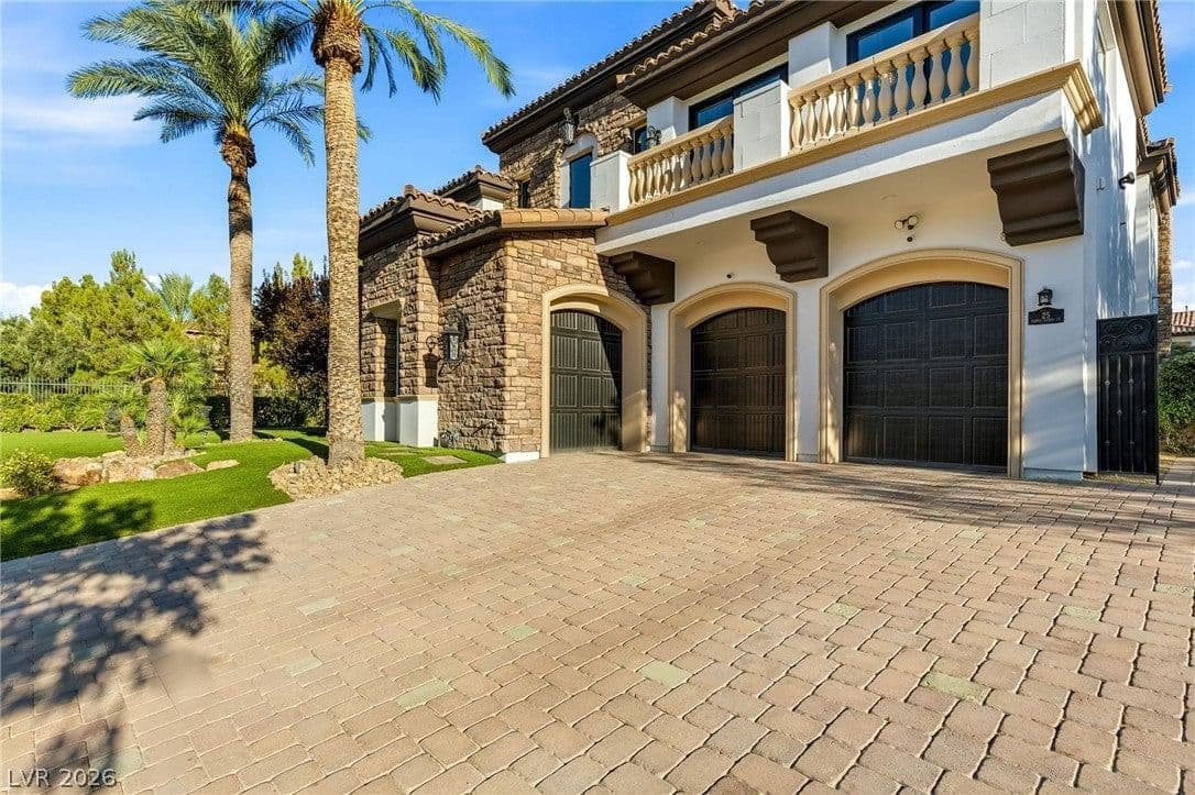 25 Pebble Dunes Court photo 4