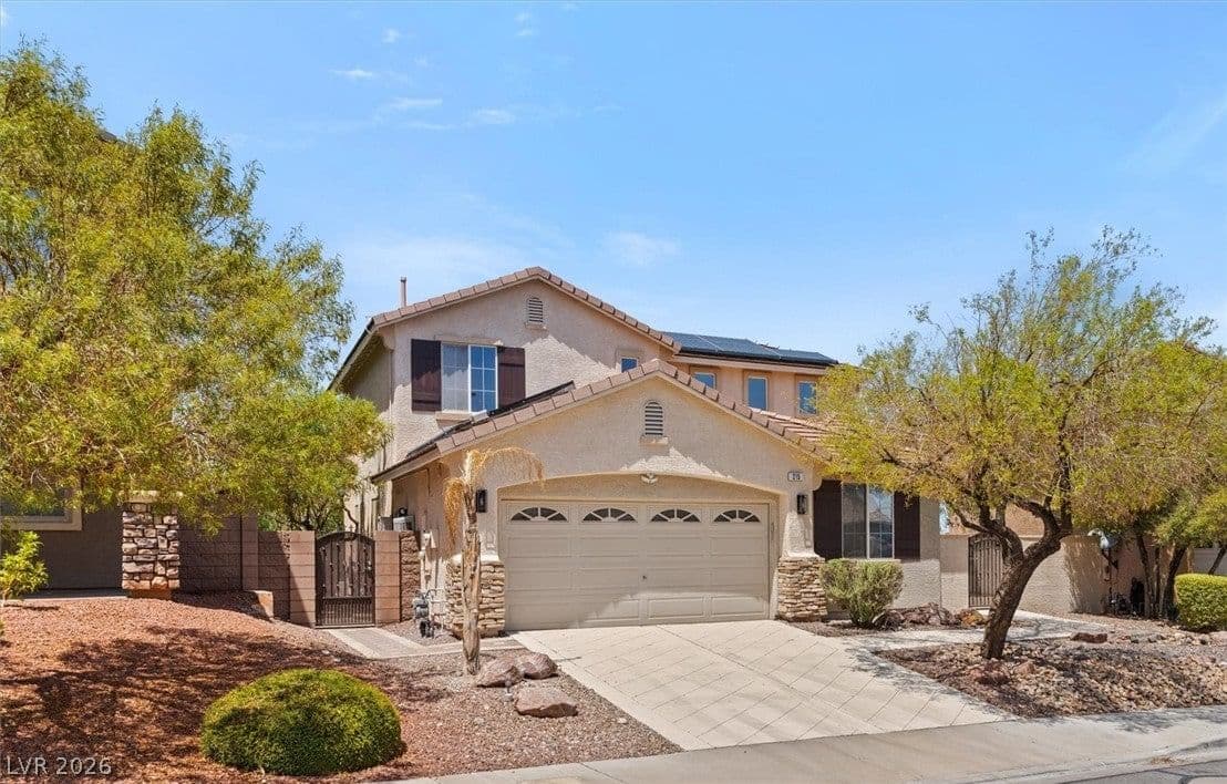 215 Sunset Shower Drive photo 2