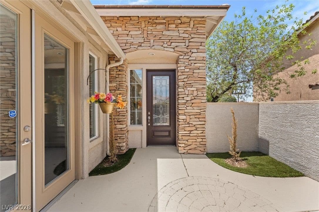 215 Sunset Shower Drive photo 5
