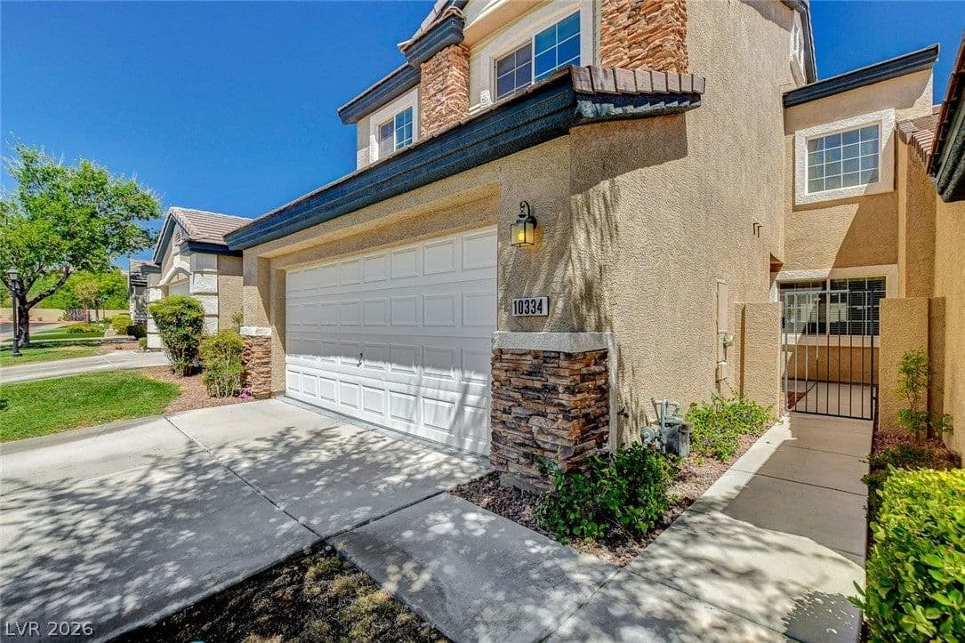 10334 Juniper Creek Lane photo 3