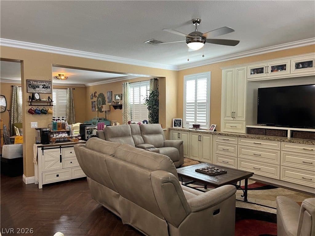 6378 Elizabethtown Avenue photo 3