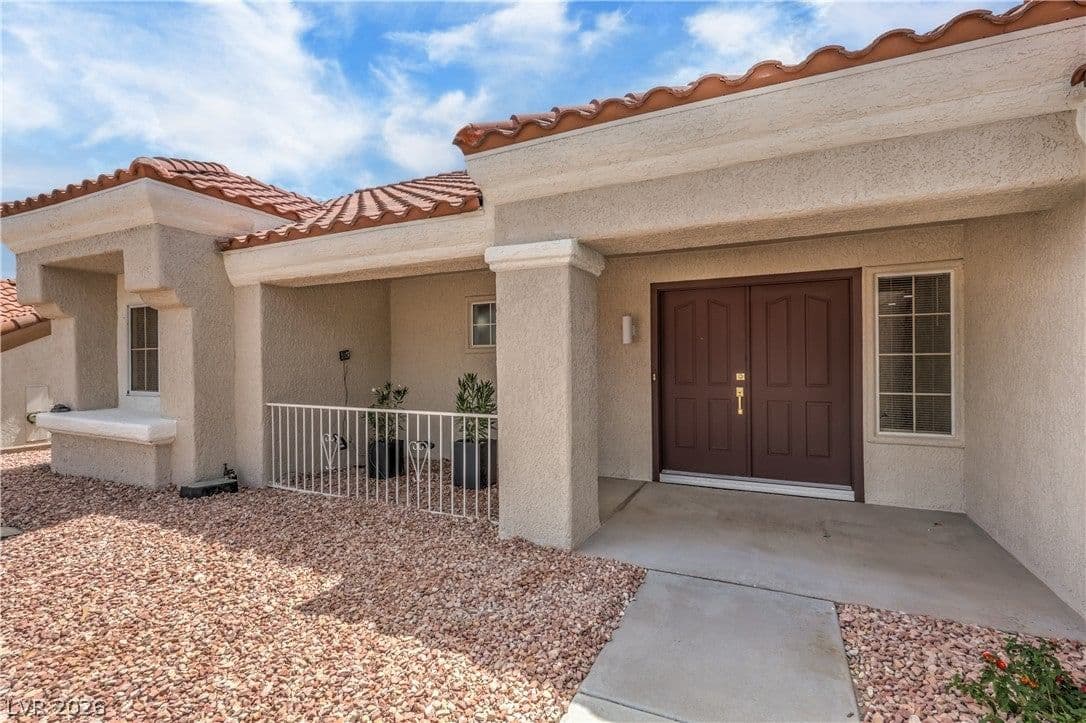 9529 Ruby Hills Drive photo 4