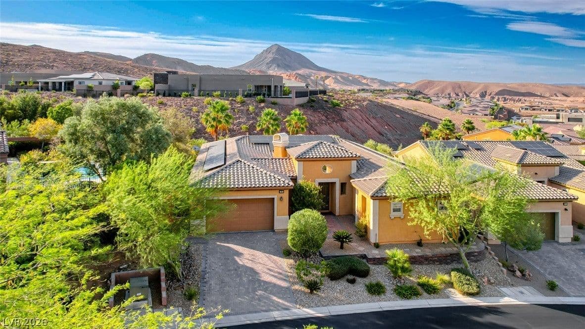 70 Portezza Drive photo 4