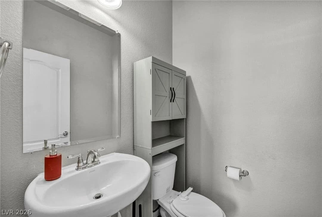 9839 Toad Hollow Street photo 4