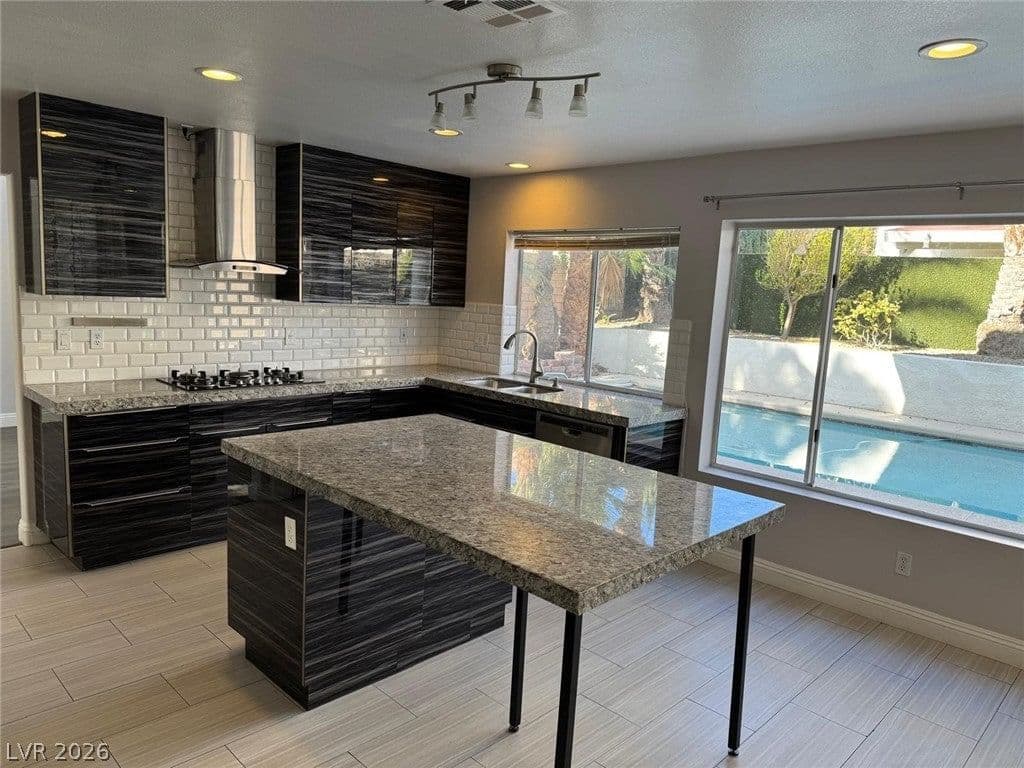 8218 Mount Nido Drive photo 3