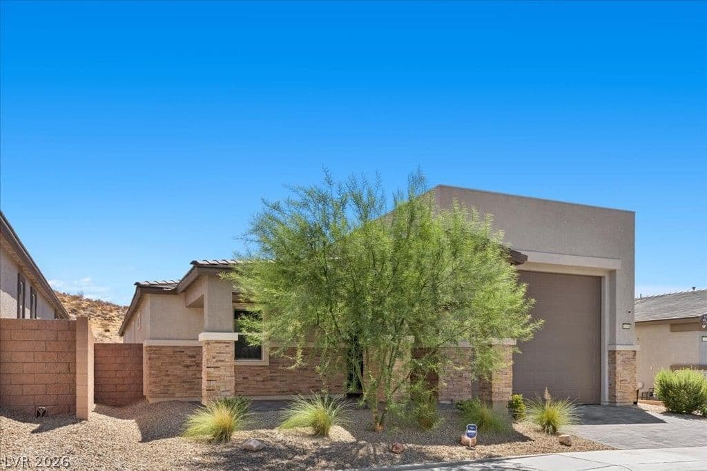 10006 Joshua Foothills Street photo 3