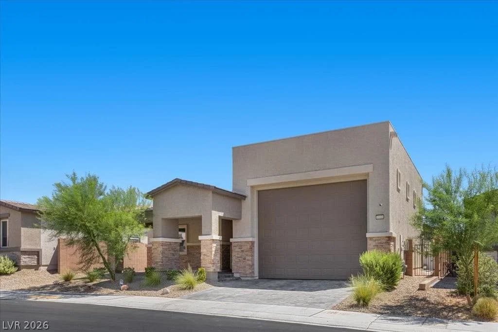 10006 Joshua Foothills Street photo 4