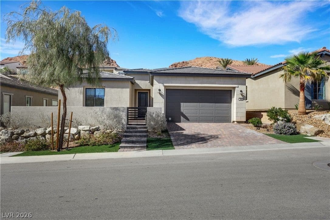 45 Desert Juniper Lane photo 2