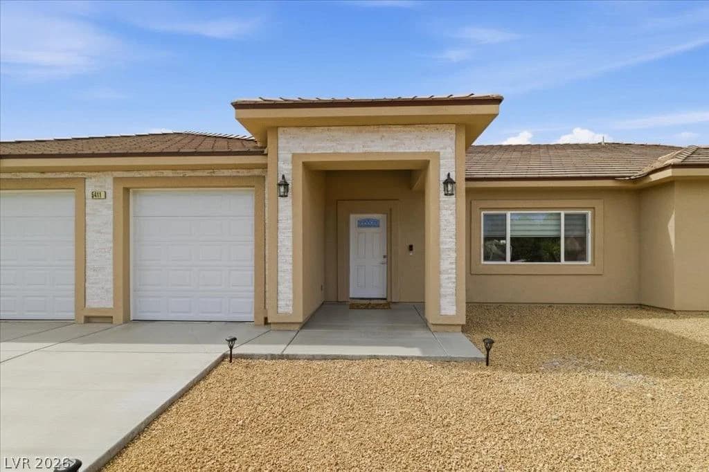 5411 Fernwood Court photo 4