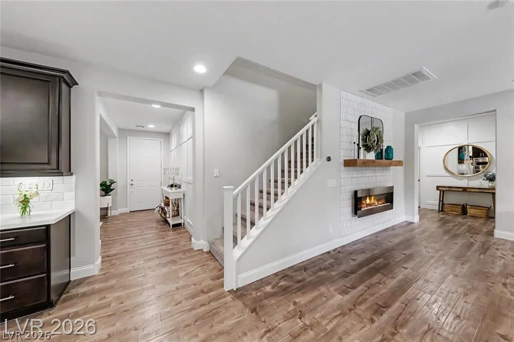 10432 Doman Avenue photo 5