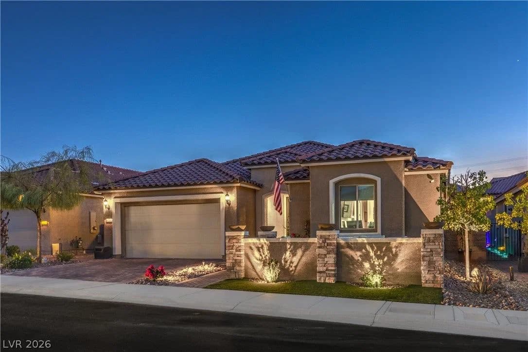 8265 Skye Peak Street photo 3