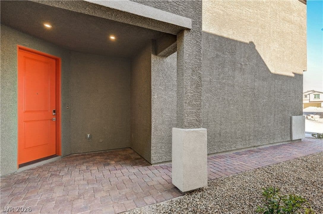 2484 Sidecar Drive photo 2