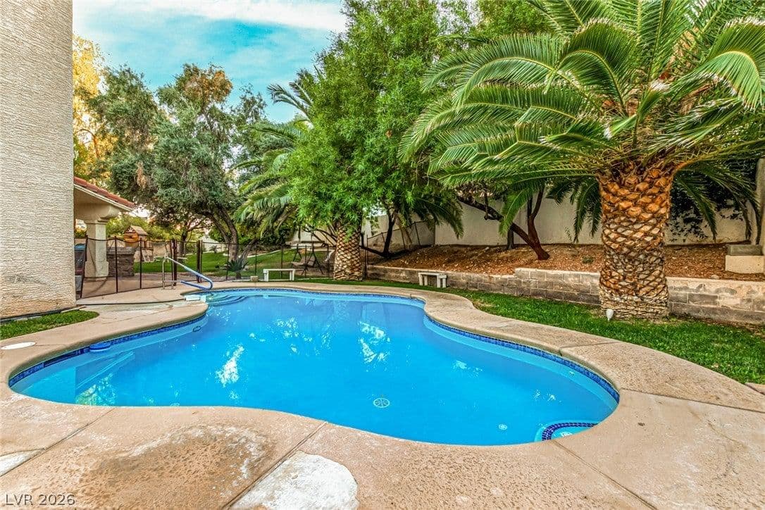 1413 Splendido Drive
