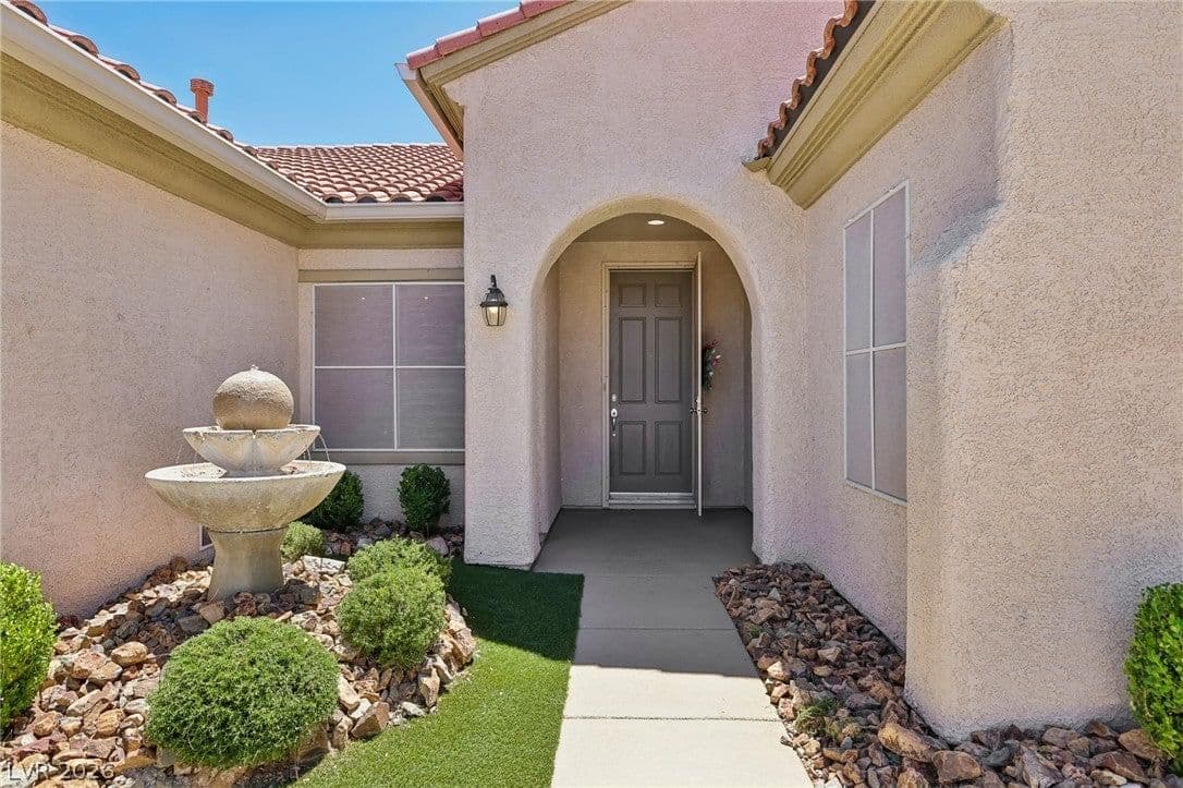 2559 Deora Way photo 5