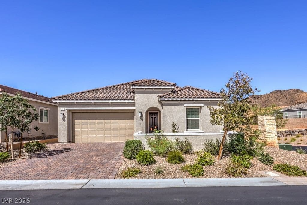 77 Cathedral Wash Place