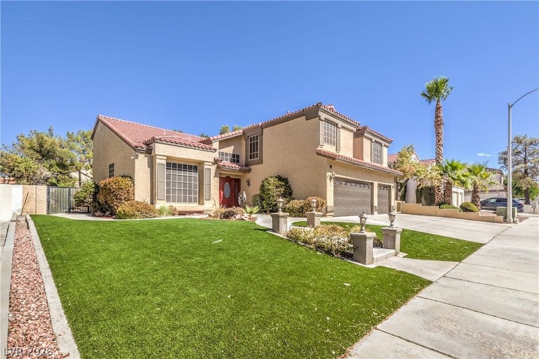 36 Stone Cress DR photo 2