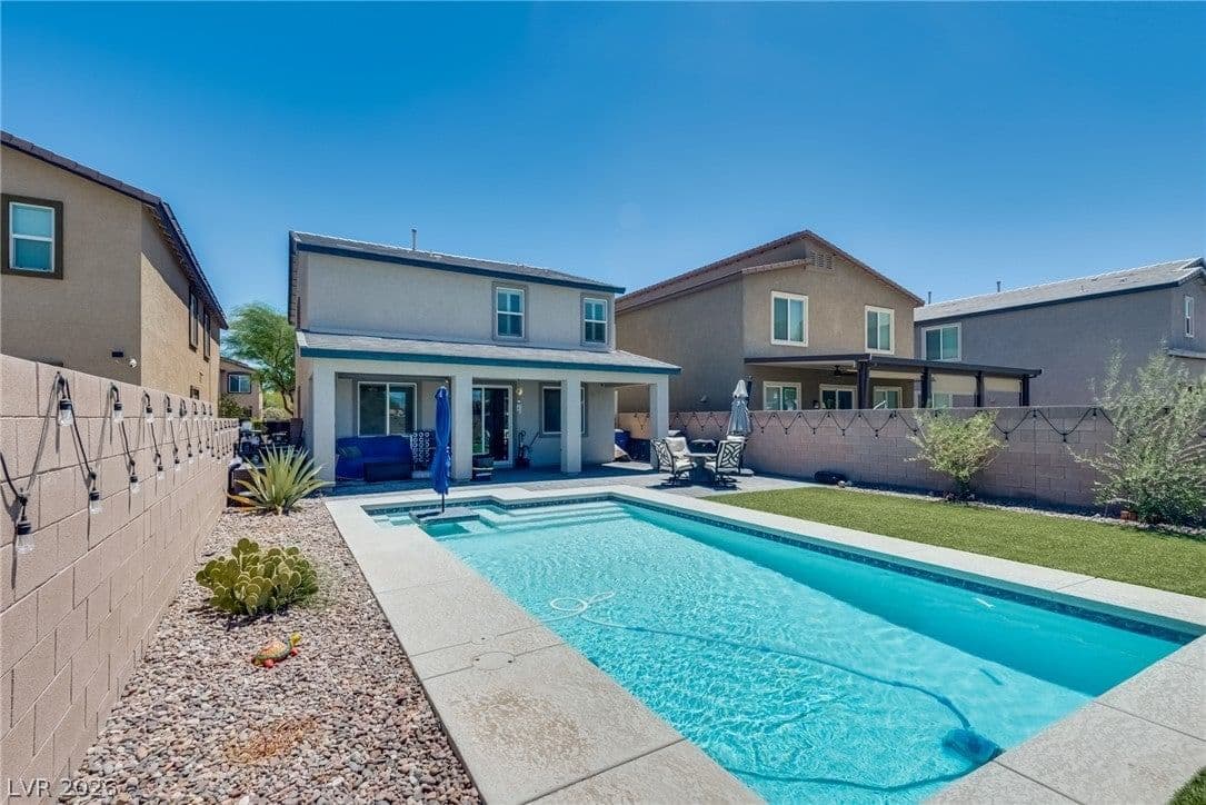 9273 Bluemist Falls Street photo 5