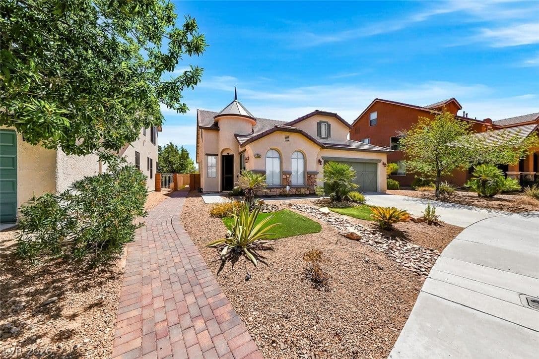 792 Valley Rise Drive