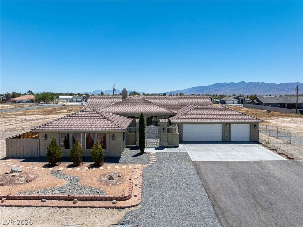 381 Kiowa Street