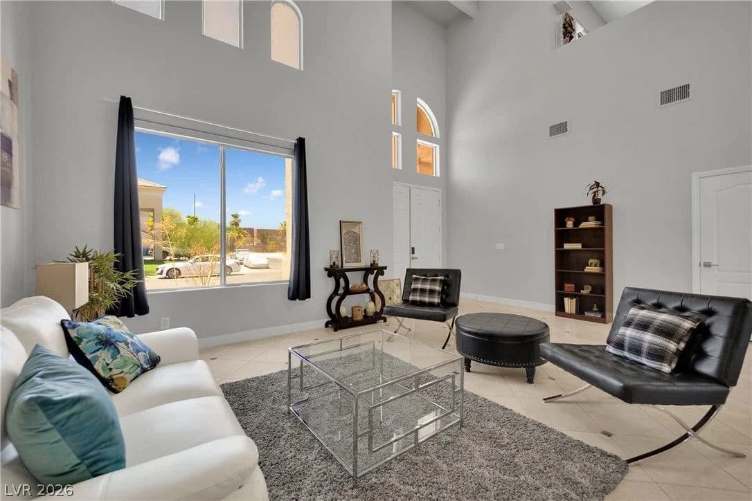 5440 Regal Peak Drive photo 5