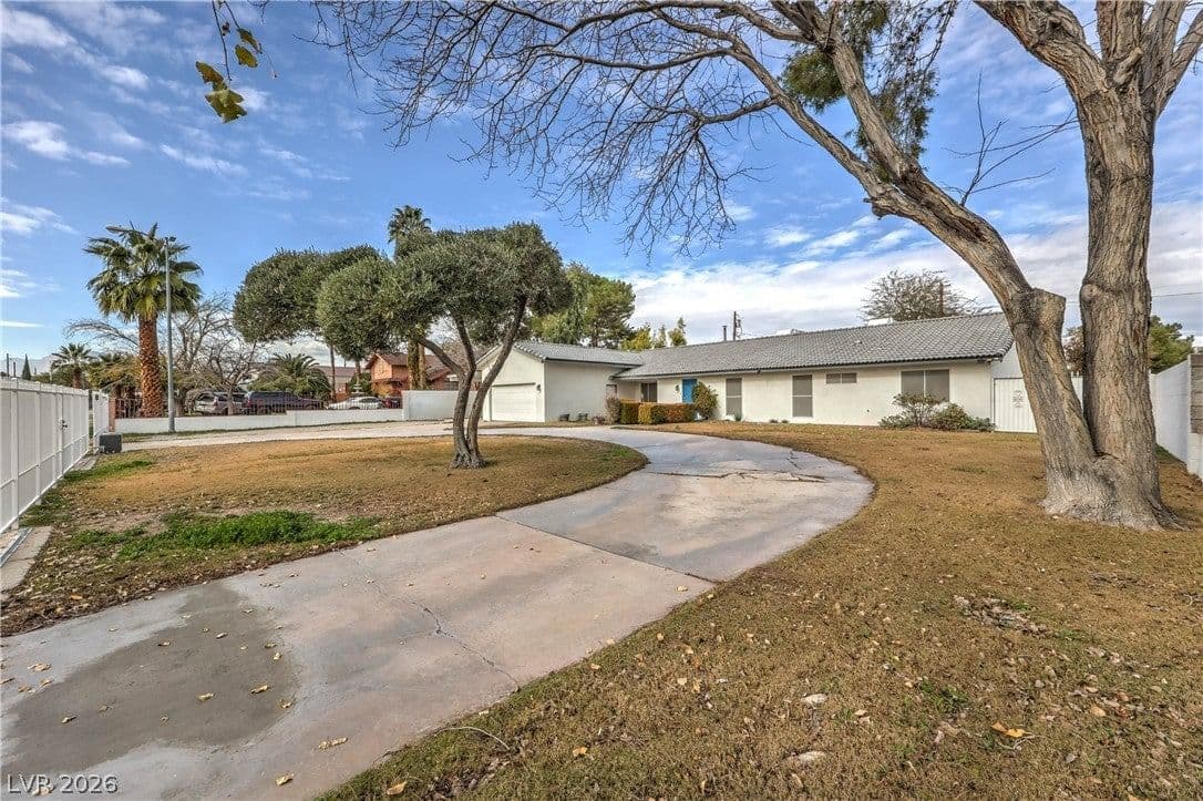 5854 Alfred Drive photo 3