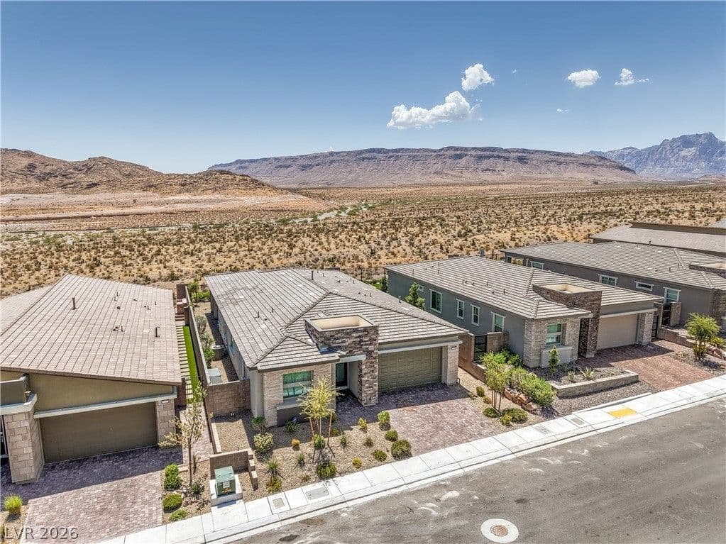 12457 Heritage Bend Drive Dr photo 3