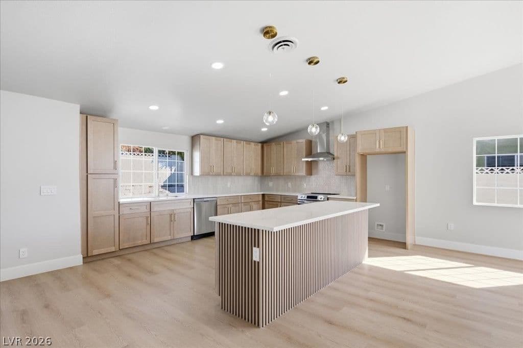 1439 Sorrel Road photo 2