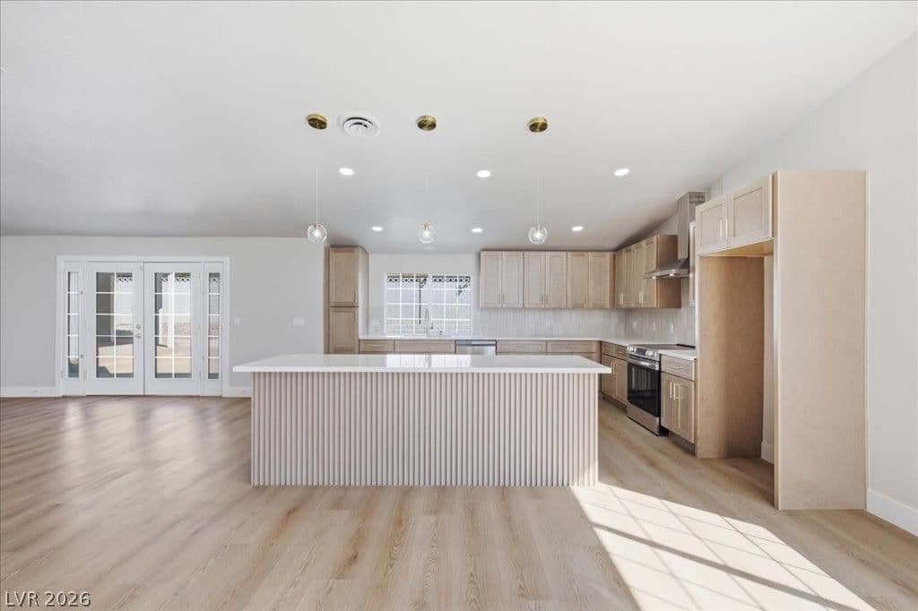 1439 Sorrel Road photo 3