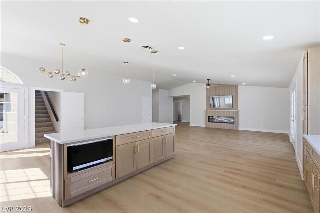 1439 Sorrel Road photo 5