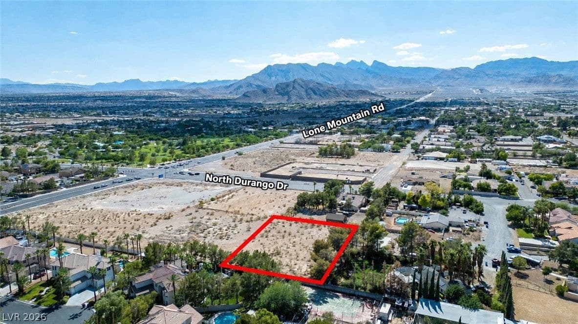 N Durango Dr