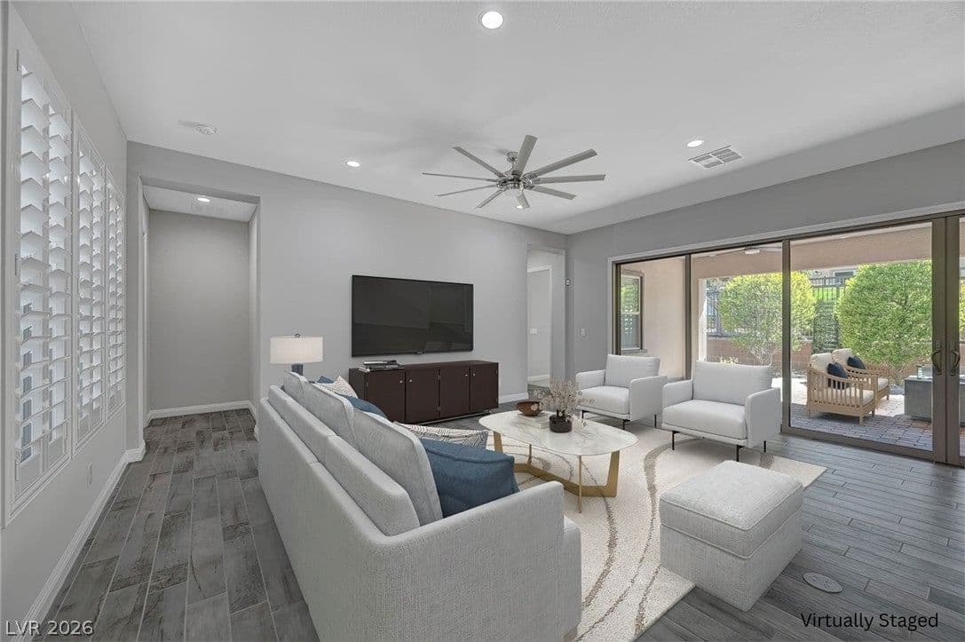 6709 Titanium Crest Street photo 4