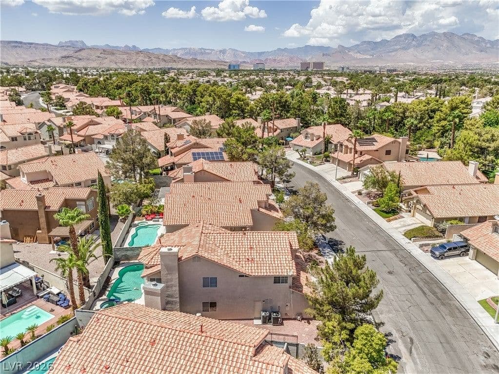 9513 Scenic Sunset Drive photo 5