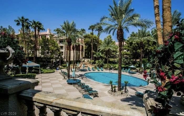 210 Flamingo Road photo 2