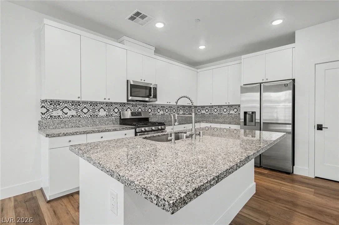 3206 Centano Avenue photo 4