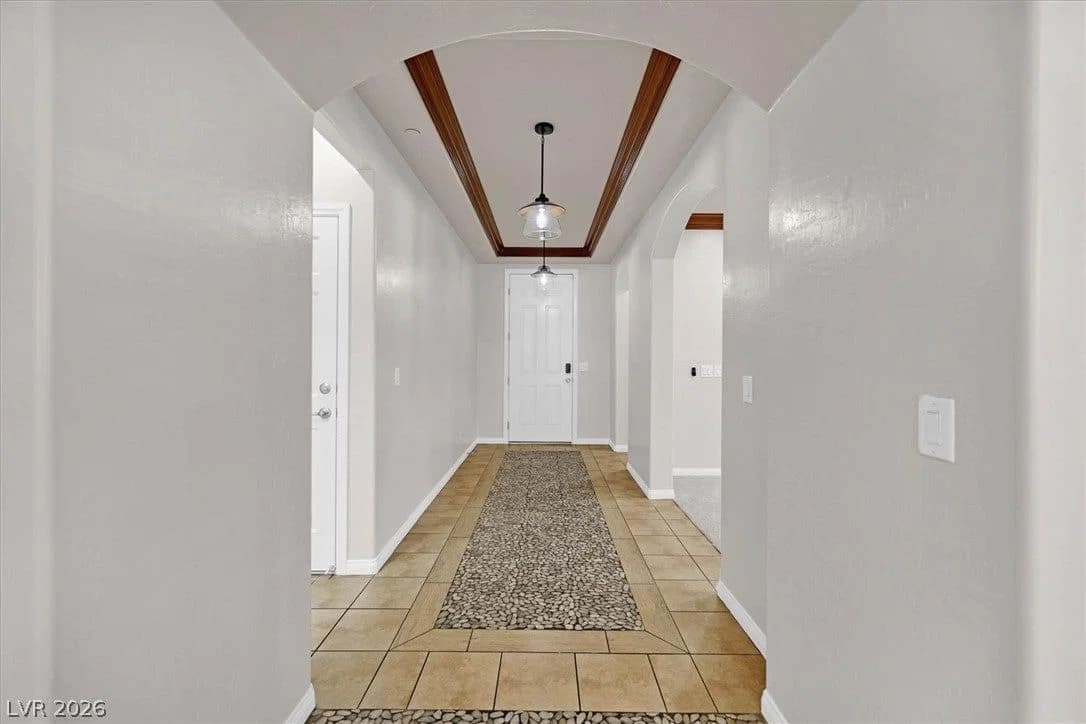 1036 Via Calderia Place photo 4