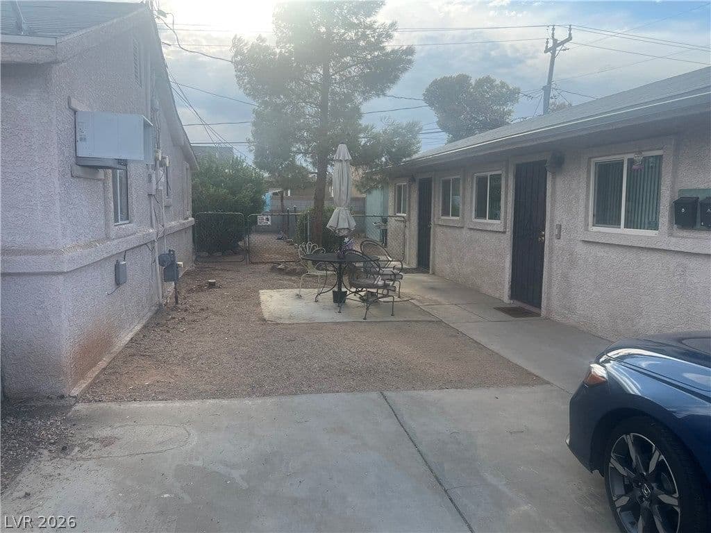 1805 Moser Drive photo 4