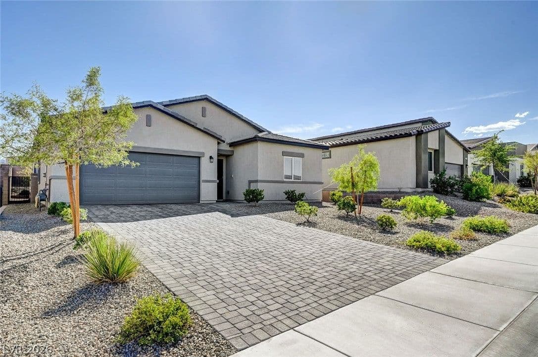 10257 Sequoia Falls Place photo 3