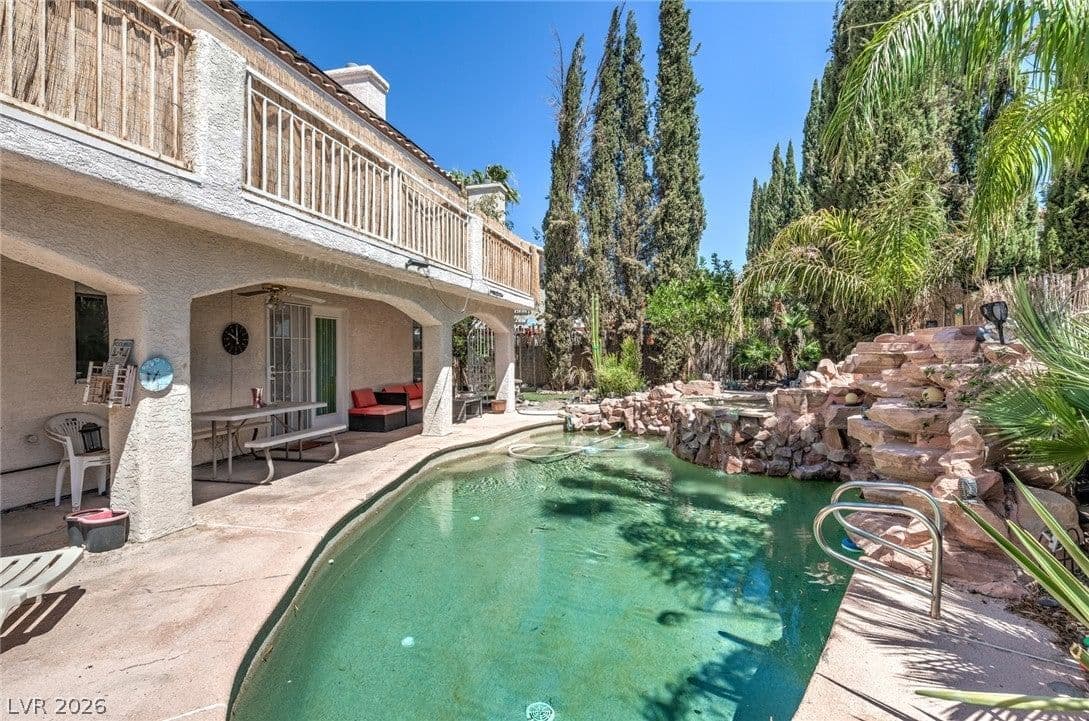 3486 Artemis Street photo 3