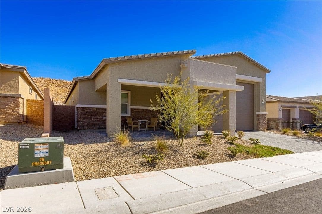 9986 Joshua Foothills Street photo 2