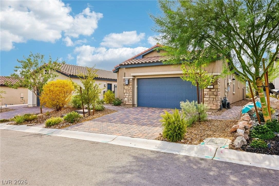 60 Stone Bluff Lane photo 3